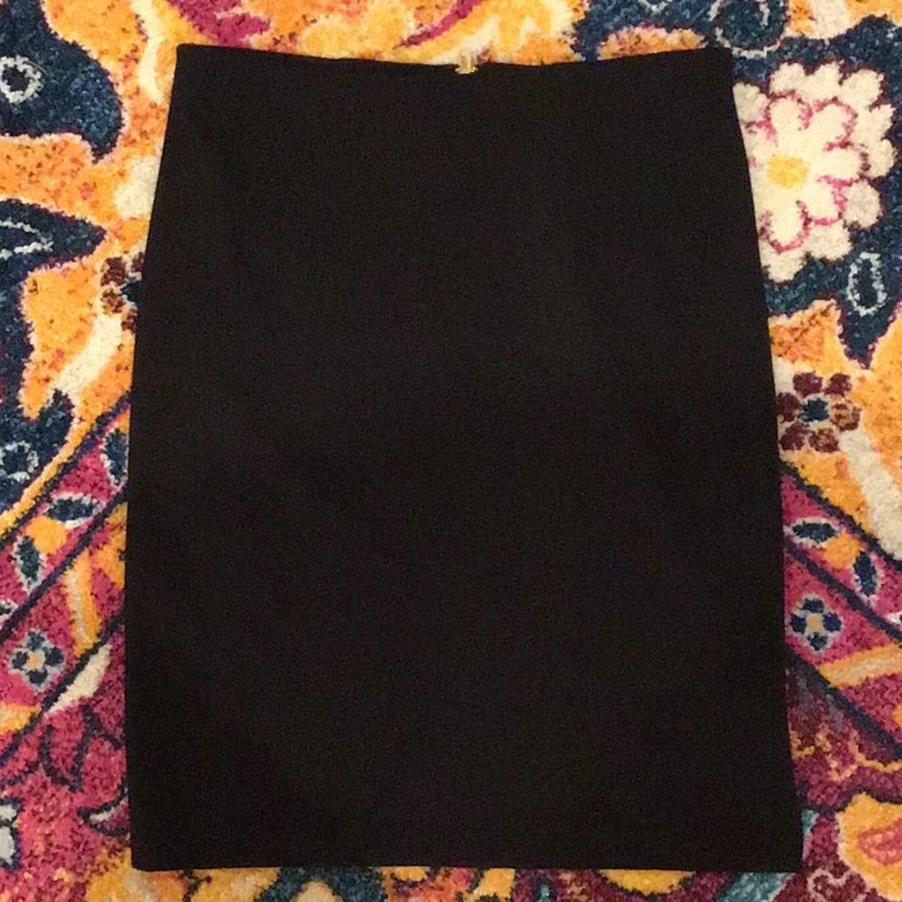 Philosophy Above Knee Pencil Skirt NWOT